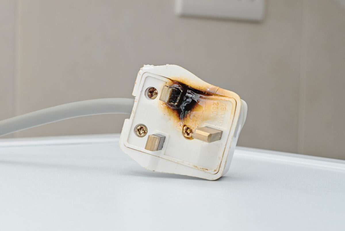5 Common Electrical Faults Found During Safety Testing - Apardion