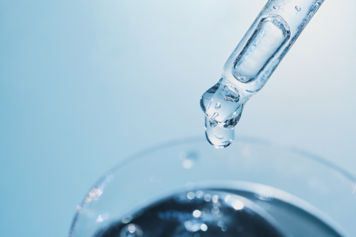 Pipette dropping water for testing